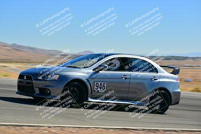 media/Oct-18-2025-Extreme Speed (Sat) [[d6d7e1fef1]]/Group 2 Green/Session 2 (Turn 3)/